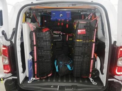 ¿HA VISTO NUESTRAS FURGONETAS TALLER EQUIPADAS? ¿HA VISTO NUESTRAS FURGONETAS TALLER EQUIPADAS?